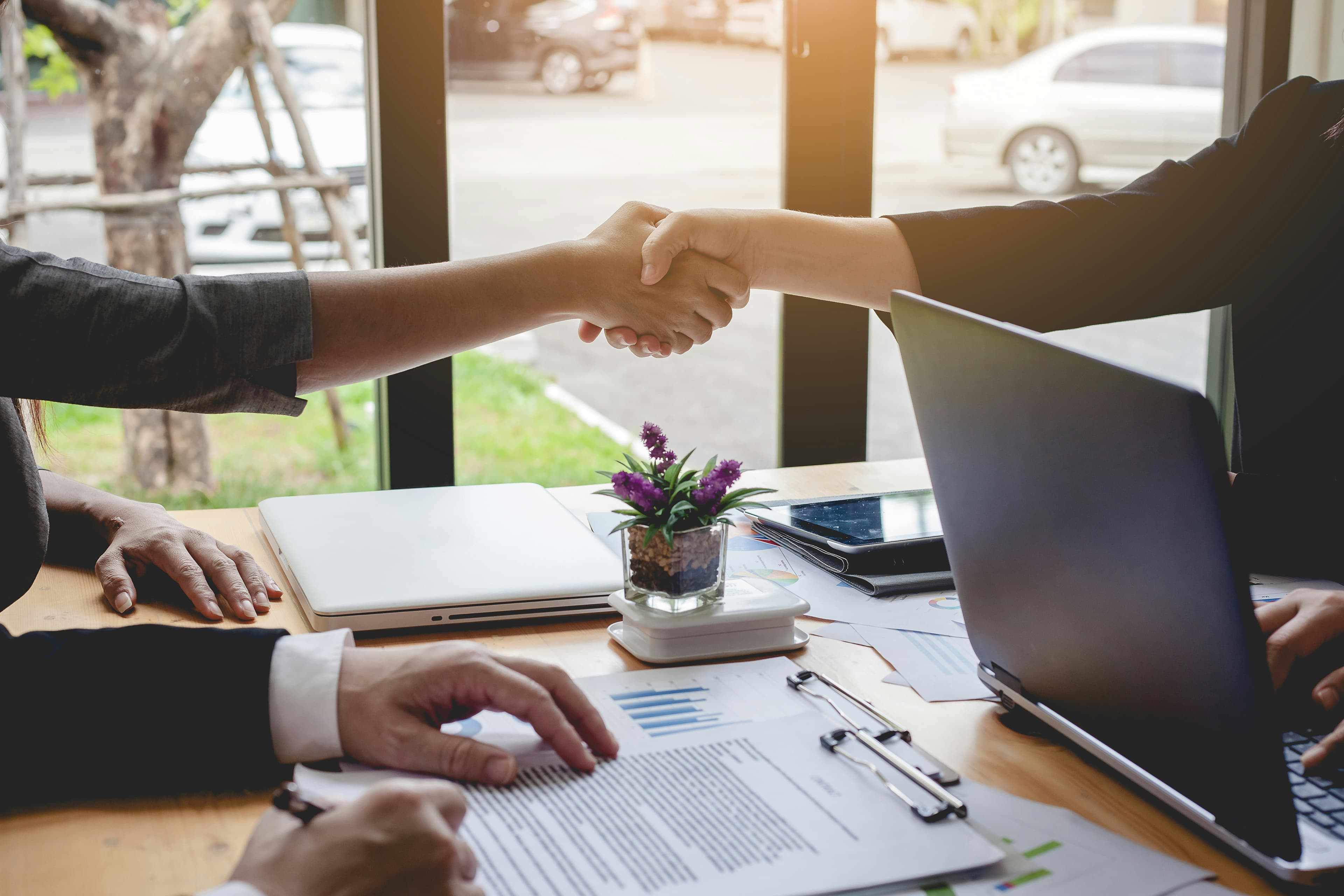 How to Choose the Right Custom Software Development Partner